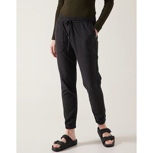 Athleta Farallon Organic Lightweight Stretch Cotton Blend Pull On Black Jogger 0